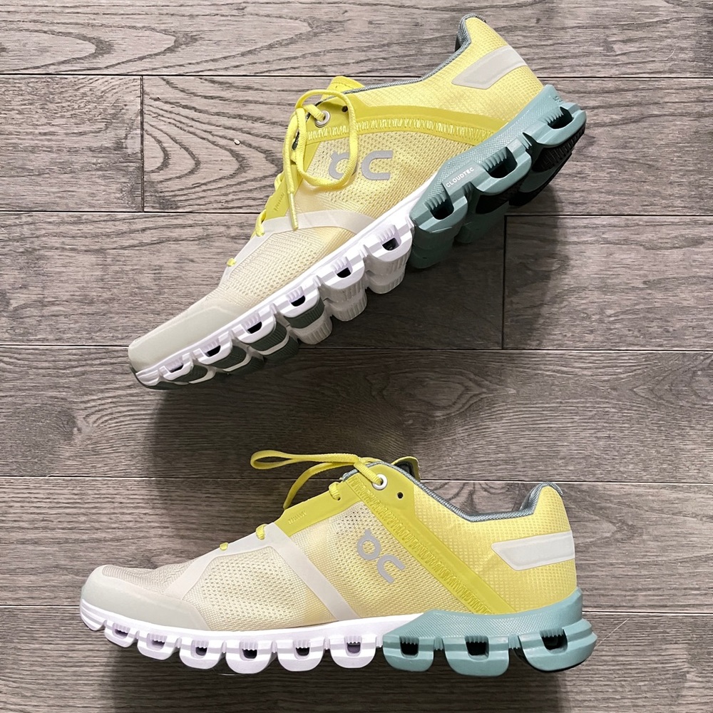 Brand new On Running men sneakers